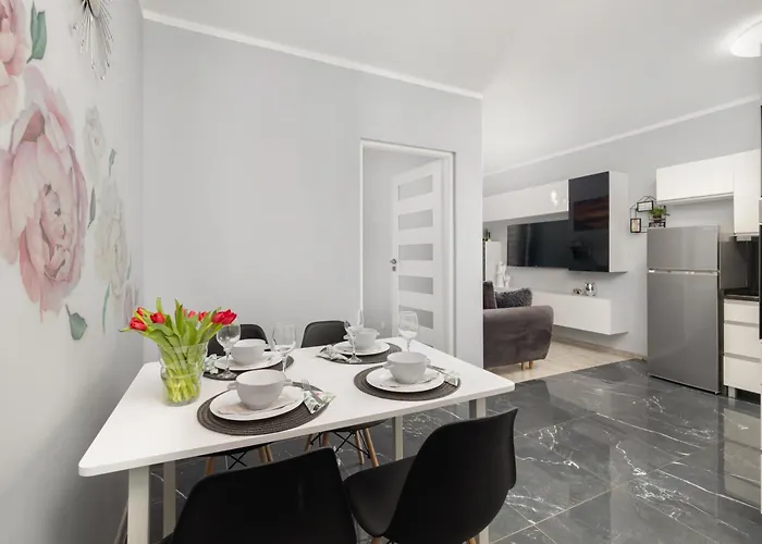 Modern Kapitanski Mostek By Renters Διαμέρισμα Kołobrzeg