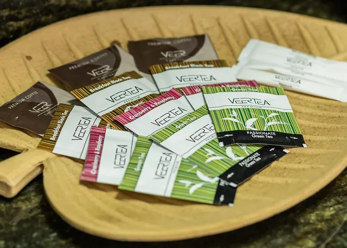 Modern Kapitanski Mostek By Renters * Kołobrzeg