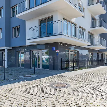 Modern Kapitanski Mostek By Renters Apartment Kolobrzeg